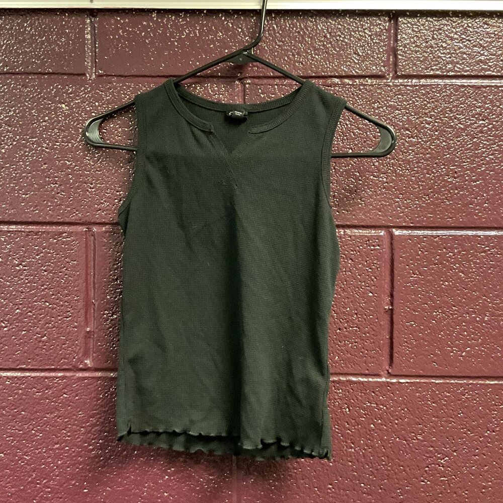 Black Sleeveless Ribbed Tank – Size Small